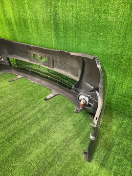 БАМПЕР НА TOYOTA ISIS ZNM10G