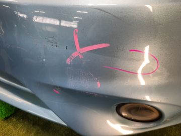 БАМПЕР НА NISSAN NOTE E12