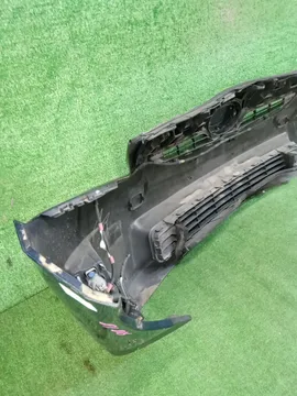 БАМПЕР НА TOYOTA PRIUS ZVW30