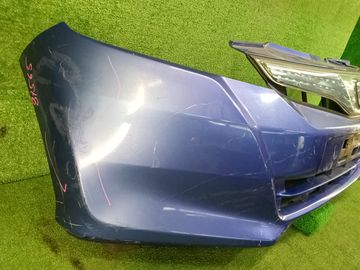 БАМПЕР НА HONDA FIT GP1