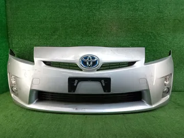 БАМПЕР НА TOYOTA PRIUS ZVW30