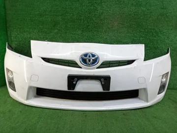 БАМПЕР НА TOYOTA PRIUS ZVW30