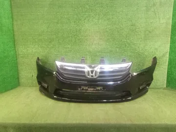 БАМПЕР НА HONDA STREAM RN6