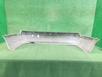 БАМПЕР НА TOYOTA PROGRES JCG10