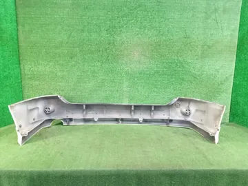 БАМПЕР НА TOYOTA NOAH AZR60G