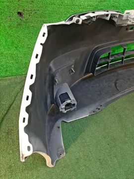 БАМПЕР НА NISSAN SERENA C26