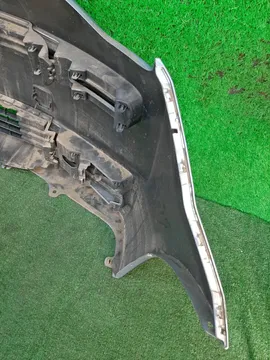 БАМПЕР НА TOYOTA SPADE NSP141