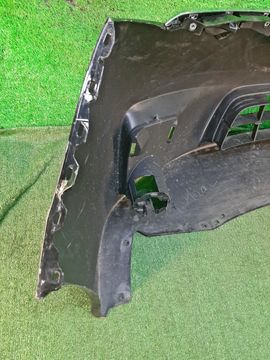 БАМПЕР НА NISSAN SERENA C26