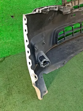 БАМПЕР НА NISSAN SERENA C26