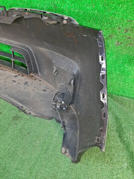 БАМПЕР НА NISSAN SERENA C26