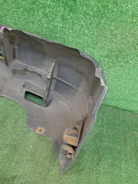 БАМПЕР НА MAZDA BONGO SK82V