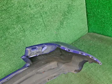 БАМПЕР НА HONDA FIT GP1
