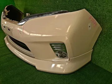 БАМПЕР НА NISSAN SERENA C26