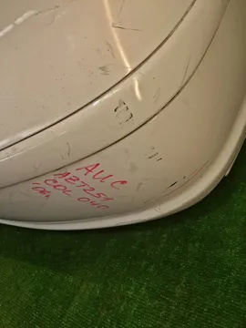 БАМПЕР НА TOYOTA AVENSIS AZT251