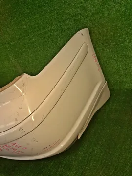 БАМПЕР НА TOYOTA AVENSIS AZT251