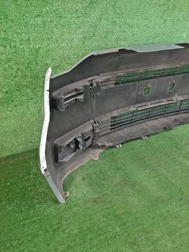 БАМПЕР НА TOYOTA SPADE NCP141