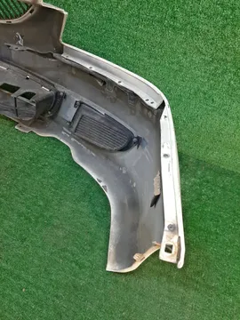 БАМПЕР НА MITSUBISHI LANCER CS5A