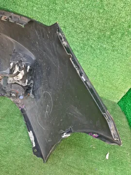 БАМПЕР НА TOYOTA PRIUS ZVW30