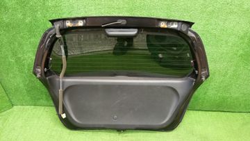 ДВЕРЬ ПЯТАЯ НА HONDA FIT GD1
