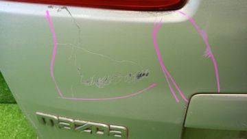 ДВЕРЬ ПЯТАЯ НА MAZDA DEMIO DY3W