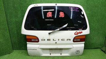 ДВЕРЬ ПЯТАЯ НА MITSUBISHI DELICA PD8W