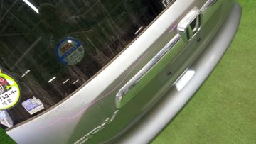 ДВЕРЬ ПЯТАЯ НА HONDA CR-V RE3