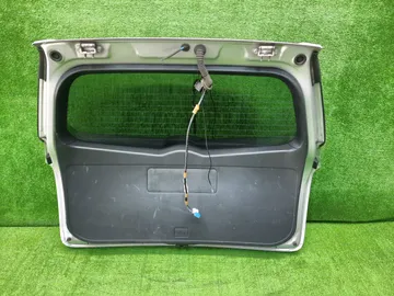 ДВЕРЬ ПЯТАЯ НА TOYOTA COROLLA FIELDER NZE141G
