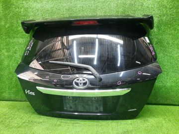 ДВЕРЬ ПЯТАЯ НА TOYOTA VITZ NSP135