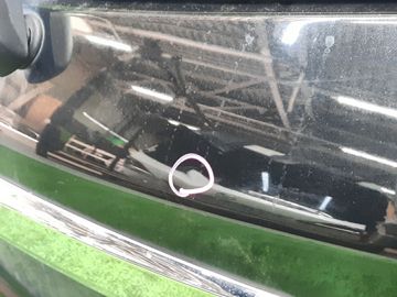 ДВЕРЬ ПЯТАЯ НА TOYOTA VITZ NSP135