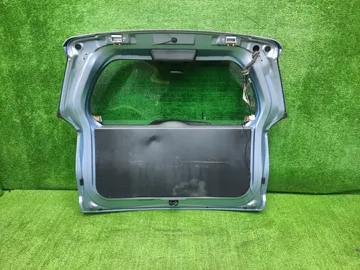 ДВЕРЬ ПЯТАЯ НА TOYOTA RACTIS NCP120
