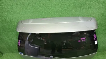 ДВЕРЬ ПЯТАЯ НА MITSUBISHI GRANDIS NA4W