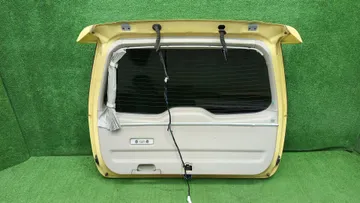 ДВЕРЬ ПЯТАЯ НА MITSUBISHI GRANDIS NA4W