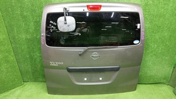 ДВЕРЬ ПЯТАЯ НА NISSAN NV200 M20