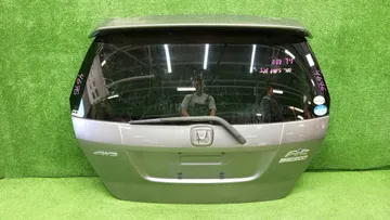 ДВЕРЬ ПЯТАЯ НА HONDA FIT GD2