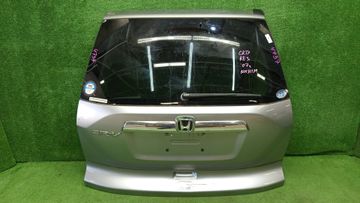 ДВЕРЬ ПЯТАЯ НА HONDA CR-V RE3