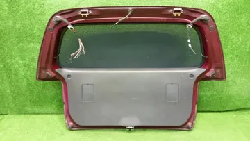 ДВЕРЬ ПЯТАЯ НА TOYOTA CALDINA ST195G