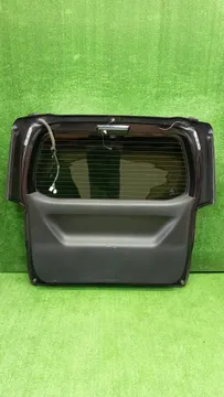 ДВЕРЬ ПЯТАЯ НА HONDA STEPWGN RK6