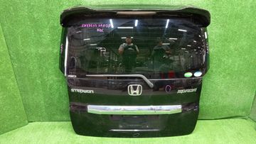 ДВЕРЬ ПЯТАЯ НА HONDA STEPWGN RK6
