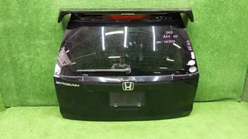 ДВЕРЬ ПЯТАЯ НА HONDA STREAM RN8