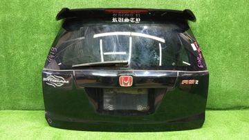 ДВЕРЬ ПЯТАЯ НА HONDA STREAM RN6