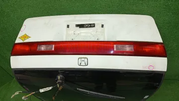 ДВЕРЬ ПЯТАЯ НА HONDA ACCORD CF6
