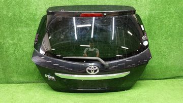 ДВЕРЬ ПЯТАЯ НА TOYOTA VITZ NCP131