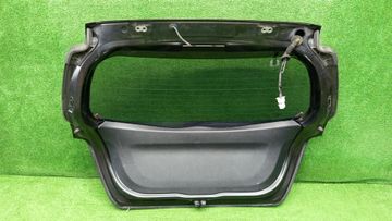 ДВЕРЬ ПЯТАЯ НА TOYOTA VITZ NCP131