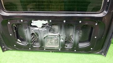 ДВЕРЬ ПЯТАЯ НА DAIHATSU ATRAI S321G