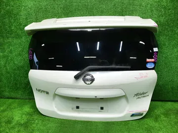 ДВЕРЬ ПЯТАЯ НА NISSAN NOTE E12