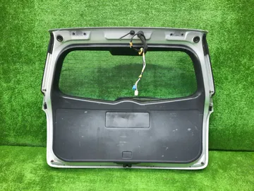 ДВЕРЬ ПЯТАЯ НА TOYOTA COROLLA FIELDER ZRE142G