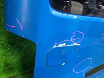 ДВЕРЬ ПЯТАЯ НА TOYOTA LITE ACE S412M