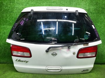ДВЕРЬ ПЯТАЯ НА NISSAN LIBERTY RM12