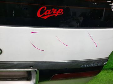 ДВЕРЬ ПЯТАЯ НА TOYOTA HIACE KZH100G