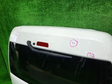 ДВЕРЬ ПЯТАЯ НА DAIHATSU HIJET S700V